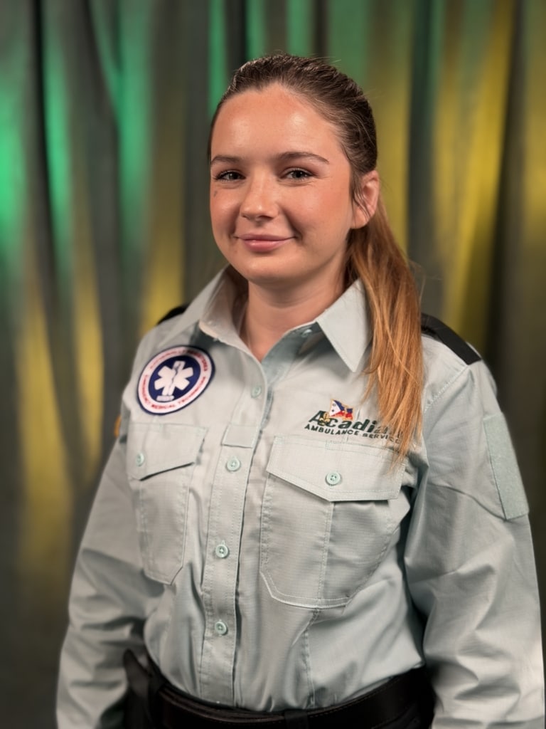 Makenzie Collins_Headshot